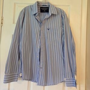 American Eagle Outfitters Men's Light Blue and White Striped Shirt